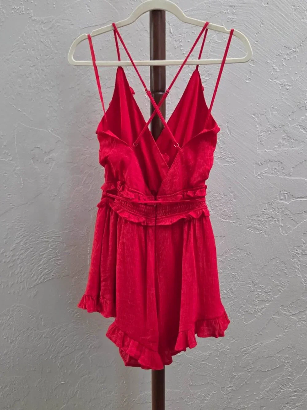 R64. Vibrant Red‎ Ruffled Surplice Romper